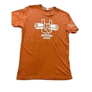 UNIVERSITY OF TEXAS UT Longhorns Commencement 2019 Tee T-Shirt L